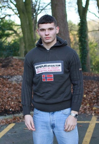 VINTAGE NAPAPIJRI WOOL SKI JUMPER