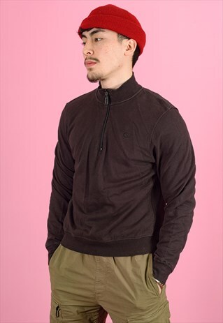 VINTAGE CHAMPION SWEATSHIRT