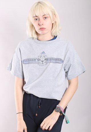 VINTAGE ADIDAS T-SHIRT