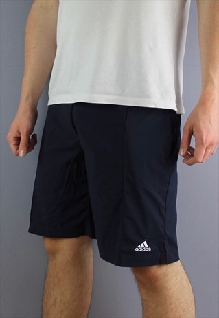 VINTAGE ADIDAS SHORTS IN NAVY WITH EMBROIDERED LOGO AND BELT
