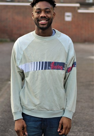 RETRO // EARLY 90'S // JUMPER
