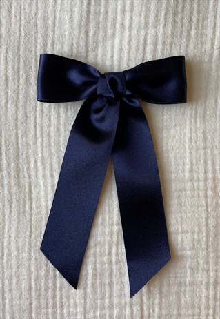 SATIN HAIR BOW IN NAVY