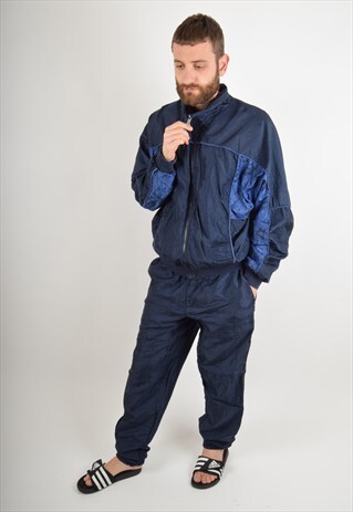 VINTAGE LACOSTE TRACKSUIT MADE IN FRANCE (2026)