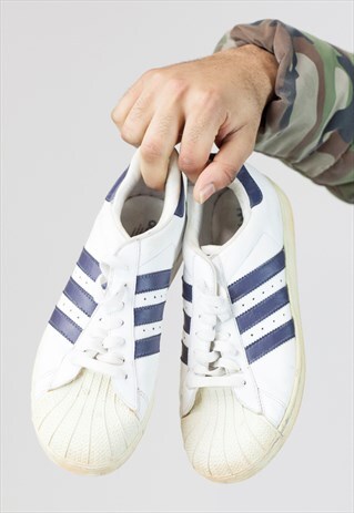 VINTAGE ADIDAS WHITE TRAINERS