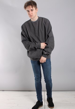 VINTAGE CHAMPION SWEATSHIRT