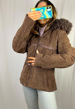 Vintage y2k suede coat in brown. 