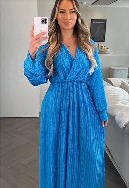 Mina Crinkled Maxi Dress In Blue