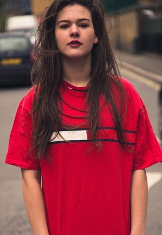 TOMMY HILFIGER BIG FLAG T SHIRT IN RED AND WHITE
