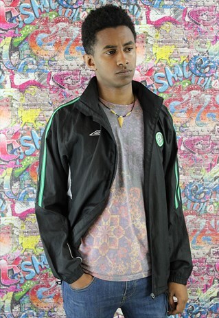 UMBRO 90S SHELL JACKET / WINDBREAKER. BRANDED SPORTSWEAR.