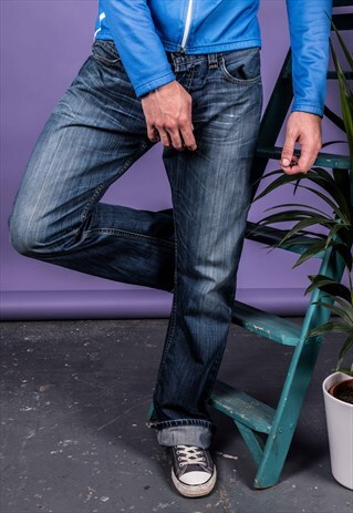 VINTAGE LEVI'S 512 JEANS IN BLUE DENIM
