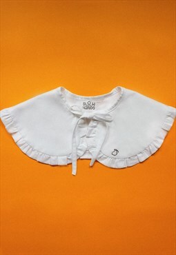 Hand Embroidered white cotton collar