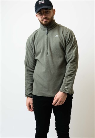 VINTAGE ADIDAS FLEECE