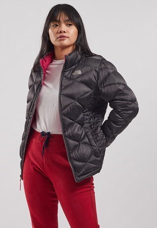 VINTAGE THE NORTH FACE QUILTED JACKET