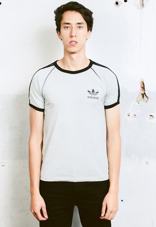VINTAGE ADIDAS T-SHIRT