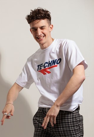 90'S BOX FIT TECHNO RAVE T-SHIRT IN WHITE
