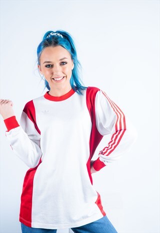 VINTAGE ADIDAS T-SHIRT IN WHITE WITH RED STRIPES