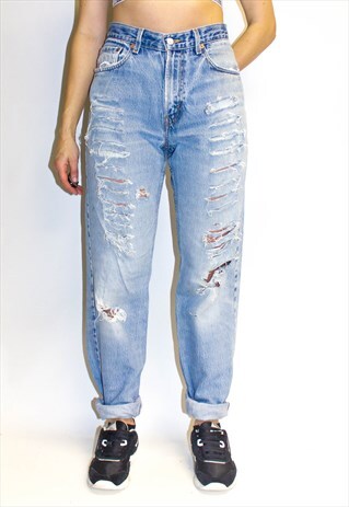 VINTAGE HIGH WAIST SHREDDED LEVI'S JEANS