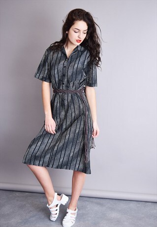 70'S POLKA DOTS PATTERN SHIRT-LIKE MONOCHROME MIDI DRESS