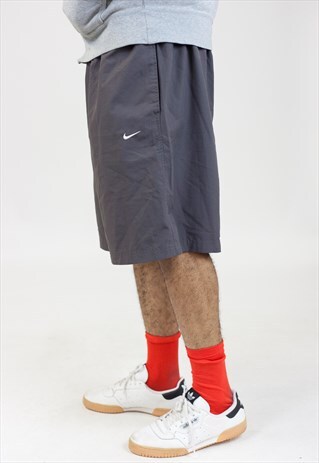 VINTAGE 90S NIKE GREY SHORTS