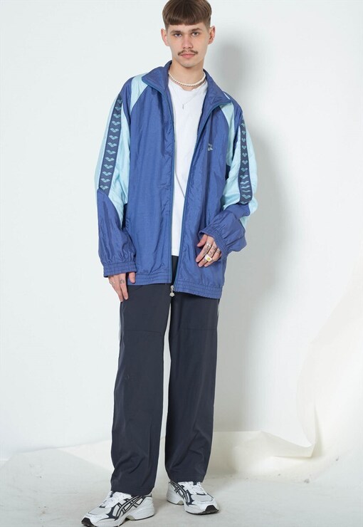 garment image