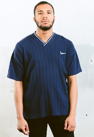 VINTAGE NIKE T-SHIRT