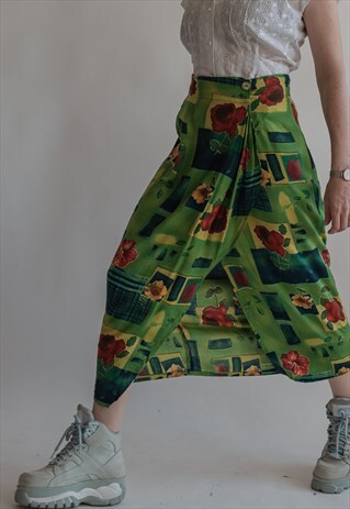 VINTAGE 80S PATTERNED SKIRT IN GREEN