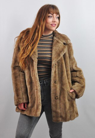 VINTAGE 1980'S LIGHT BROWN / BLONDE ASTRAKA FAUX FUR COAT