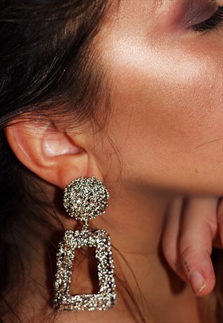 CHUNKY SILVER TEXTURED STATEMENT EARRINGS