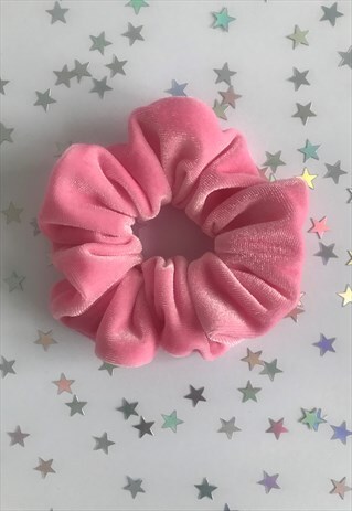 HANDMADE PINK VELOUR SCRUNCHIE