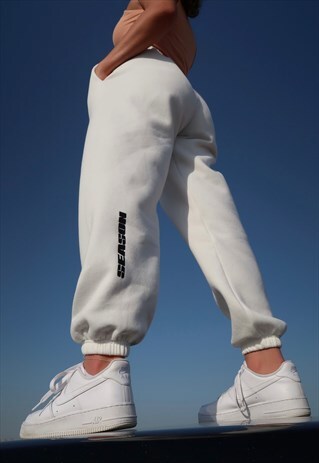 WHITE CASUAL JOGGERS WITH BLACK 'SEASON' PRINT