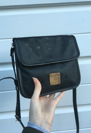 WOMENS VINTAGE 80S MCM HANDBAG BLACK MONOGRAM PRINT BAG