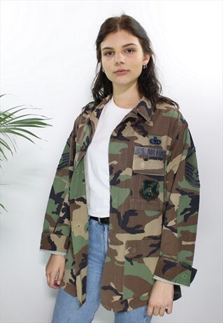 VINTAGE ARMY JACKET
