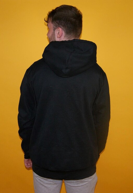 garment image