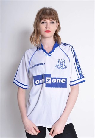 VINTAGE UMBRO EVERTON FOOTBALL SHIRT JERSEY WHITE