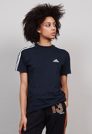 VINTAGE MONOCHROME 90'S ADIDAS T-SHIRT