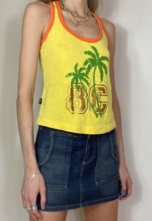 garment image