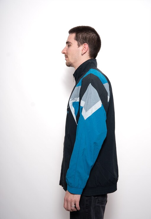 garment image