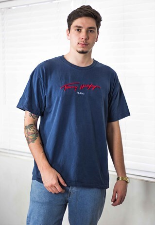 VINTAGE TOMMY HILFIGER T-SHIRT SCRIPT LOGO 90S L 9.3