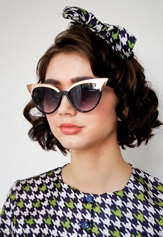 BLACK RETRO SUNGLASSES