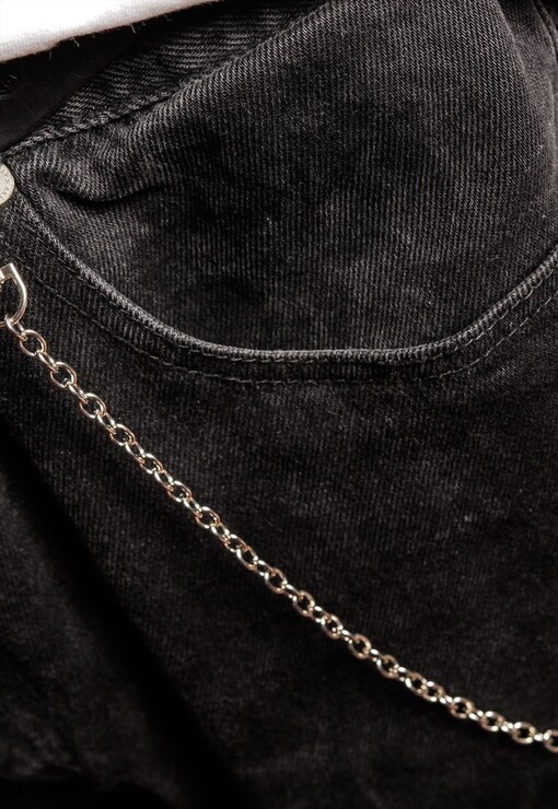 garment image