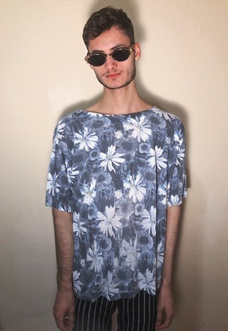 VINTAGE FLOWER PATTERNED TEE