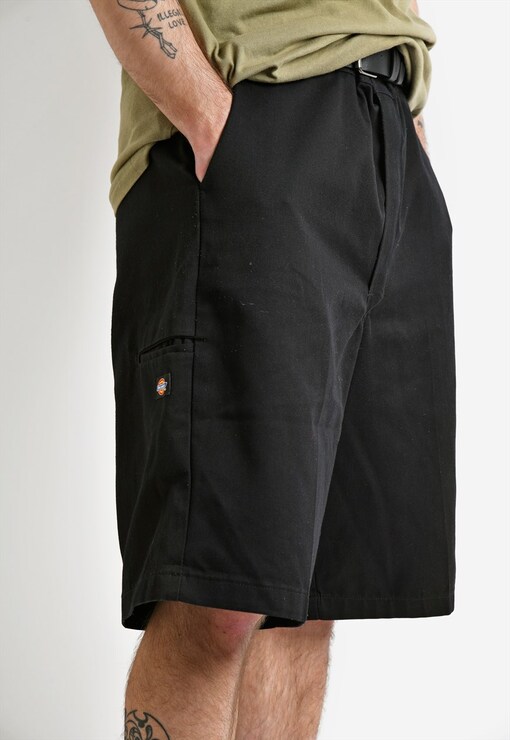 garment image