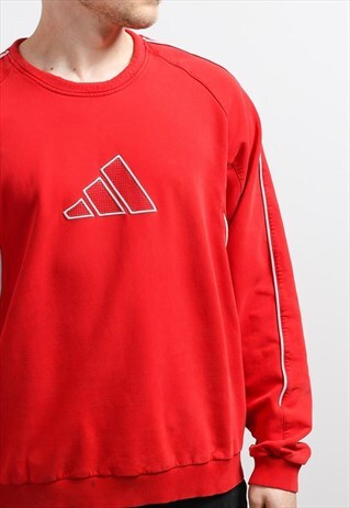 VINTAGE ADIDAS SWEATSHIRT