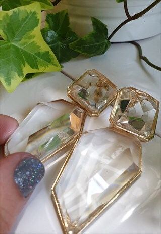 STATEMENT ACRYLIC DROP EARRINGS WITH GOLD DETAIL