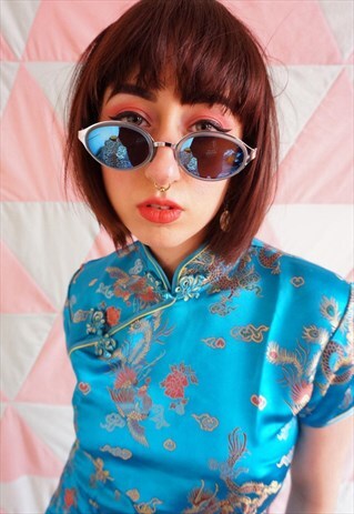 VINTAGE 90S / Y2K BLUE / SILVER OVAL MIRROR LENS SUNGLASSES