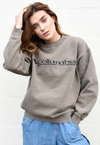 VINTAGE COLUMBIA SPORTSWEAR SWEATER
