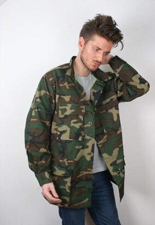 VINTAGE MILITARY HOT WEATHER CAMOUFLAGE JACKET