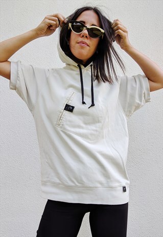 VINTAGE 90'S SHORT SLEEVES NIKE HOODIE SWEAT