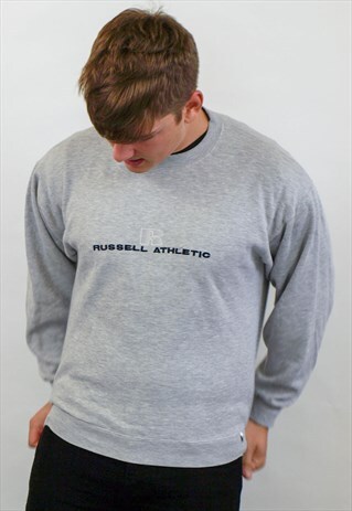 VINTAGE RUSSELL ATHLETIC SWEATSHIRT