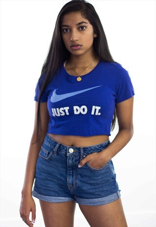 VINTAGE REWORKED NIKE CROP TOP LOGO 90S S 2